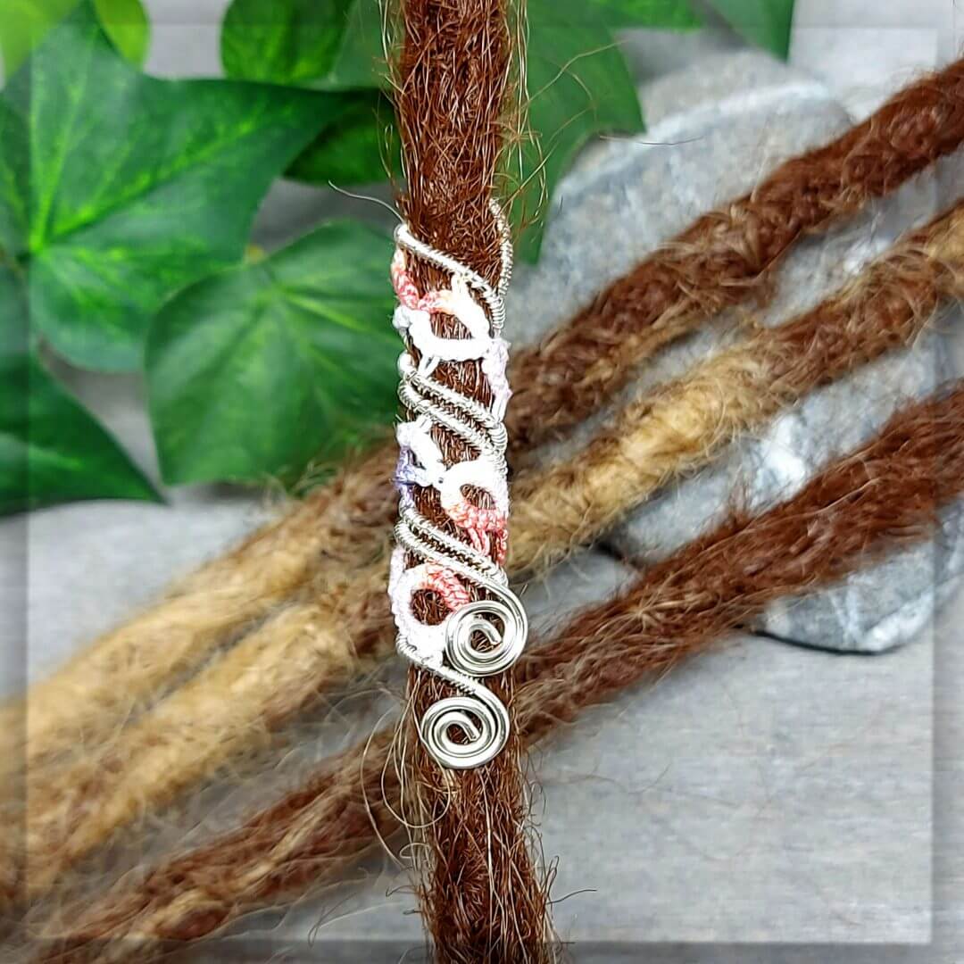 dreadschmuck dreadspirale dreadperle silber pastell lila apricot haarschmuck für dreadlocks